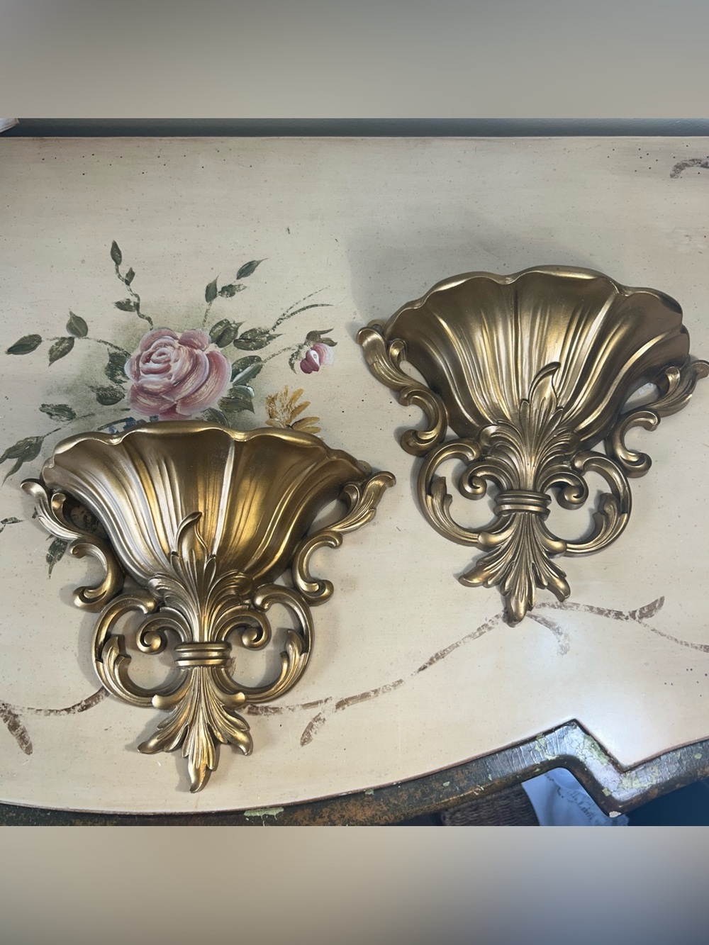 Syroco Vintage Gold Acanthus Wall Pocket Planter Vase Sconces Set of 2